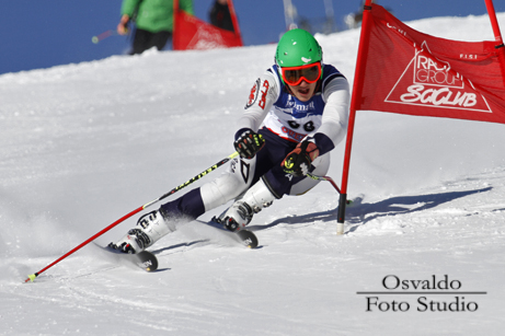 Sci alpino: Sala out nella seconda manche dello slalom di CE in Val Cenis