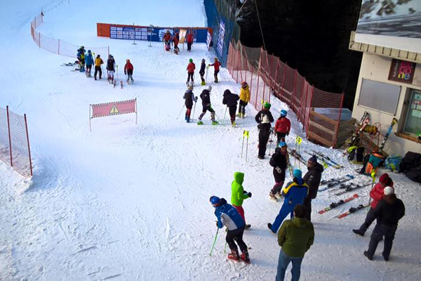 Sci alpino: a Santa Caterina le prove indicative allievi di gigante e slalom. Sabato e domenica spazio alle FIS Junior Regionale